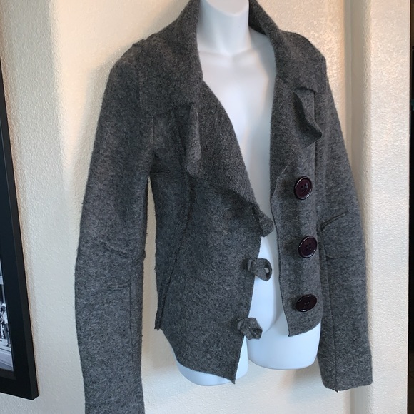 MODAPEL tailored blazer, edgy grey wool felt, reverse seams, big buttons. S EUC - Picture 1 of 17